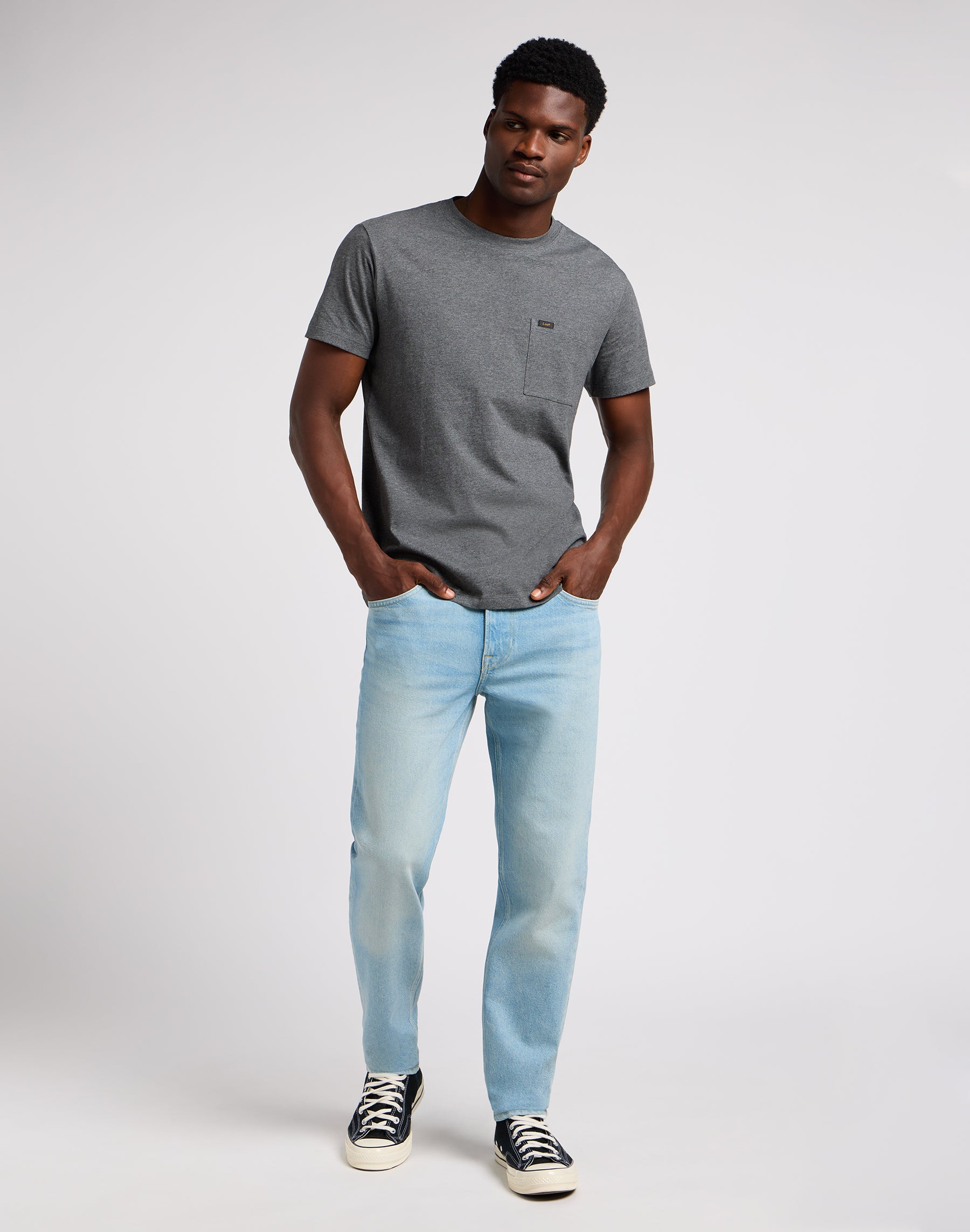 Ultimate Pocket Tee in Black T-Shirts Lee