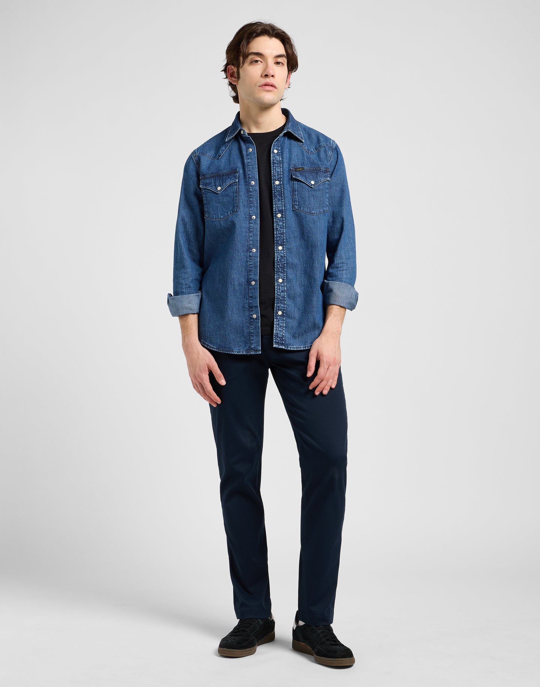 Regular Chino in Rivet Navy Hosen Lee