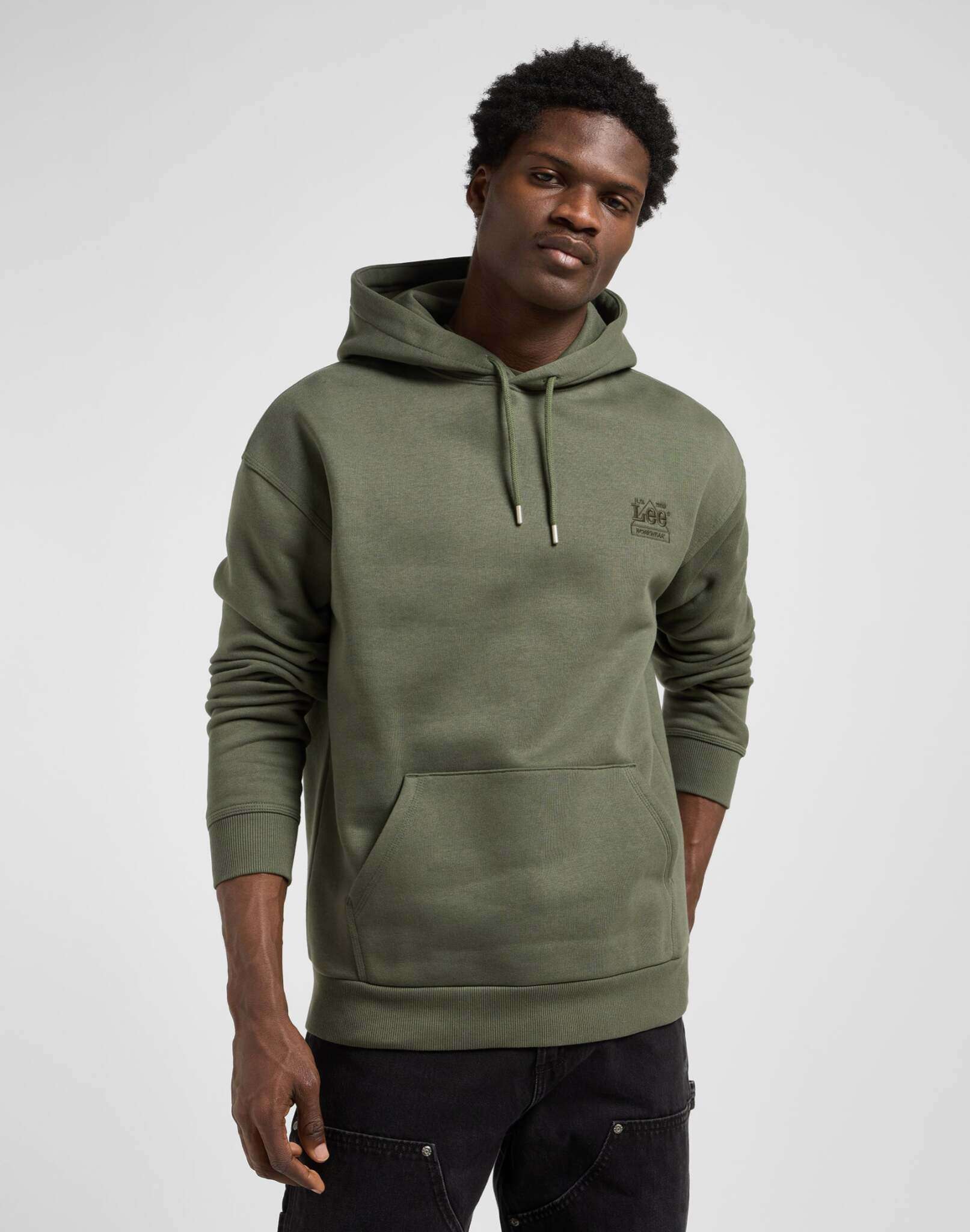 Ww Essential Hoodie in Oak Moss Kapuzenpullover Lee