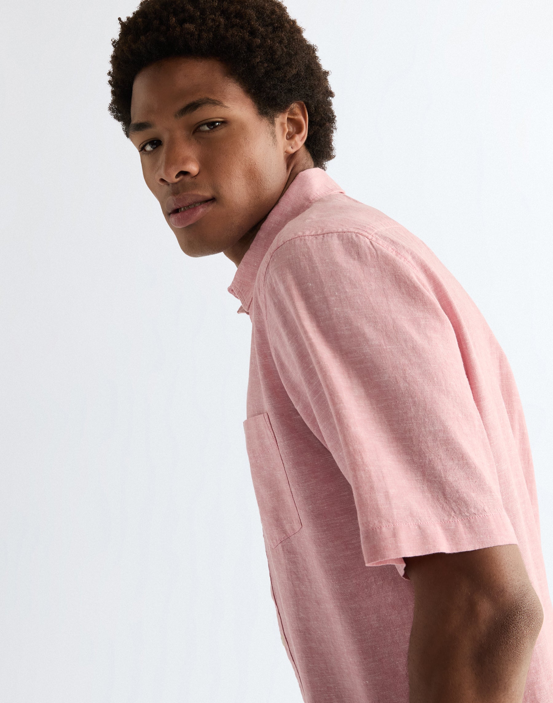 Shortsleeve 1 Pocket Shirt in Dusty Rose Hemden Wrangler