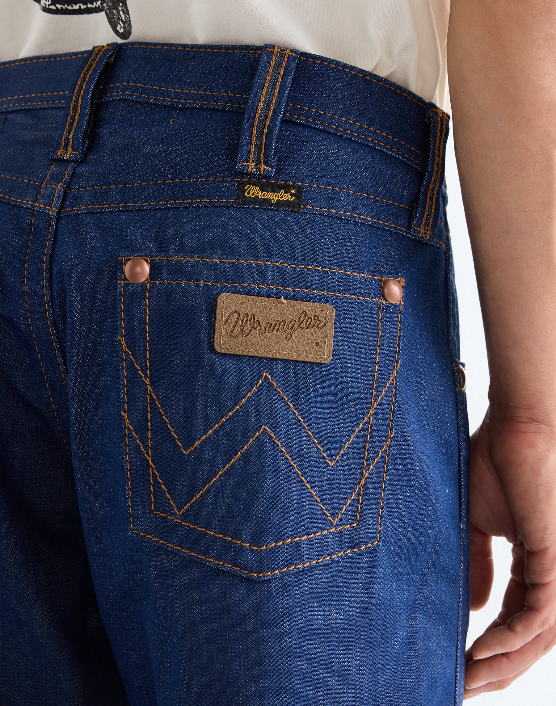 Super Wrangler Jeans in Raw Jeans Wrangler