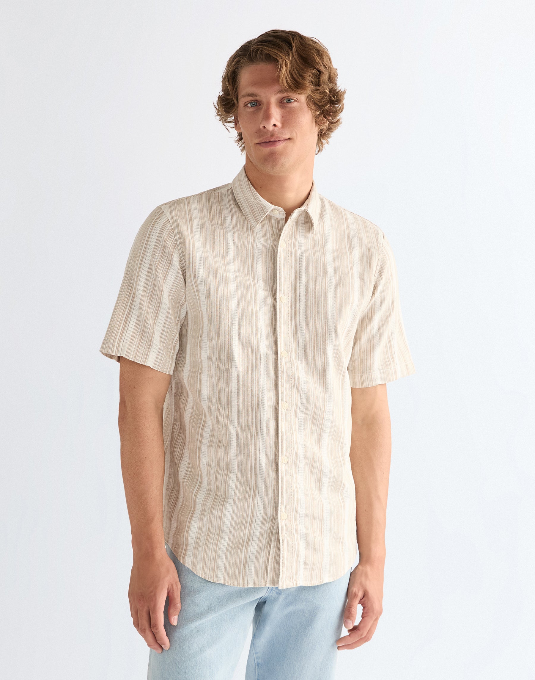 Shortsleeve Shirt in Brown White Hemden Wrangler