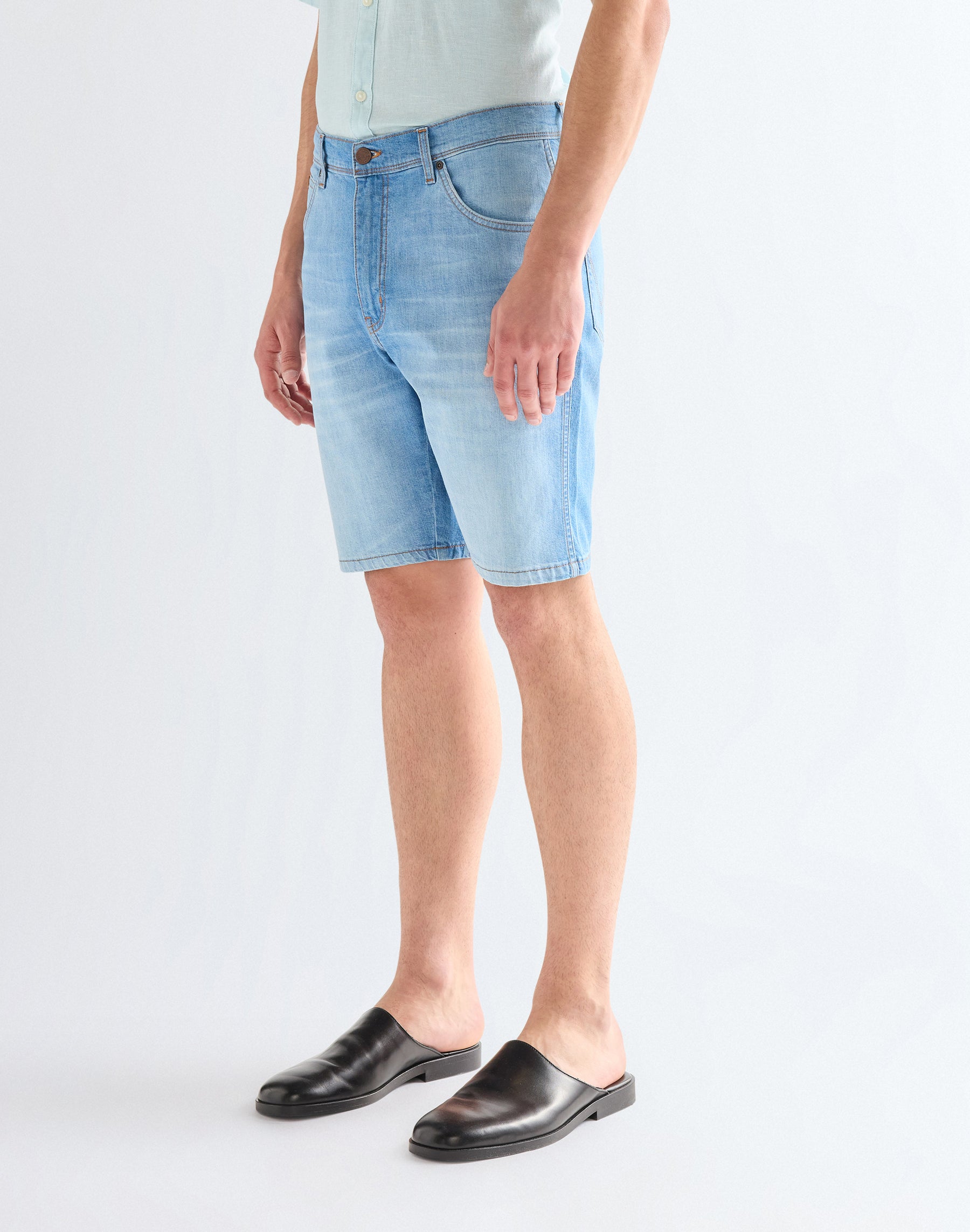 Texas Shorts in Light Wash Jeansshorts Wrangler