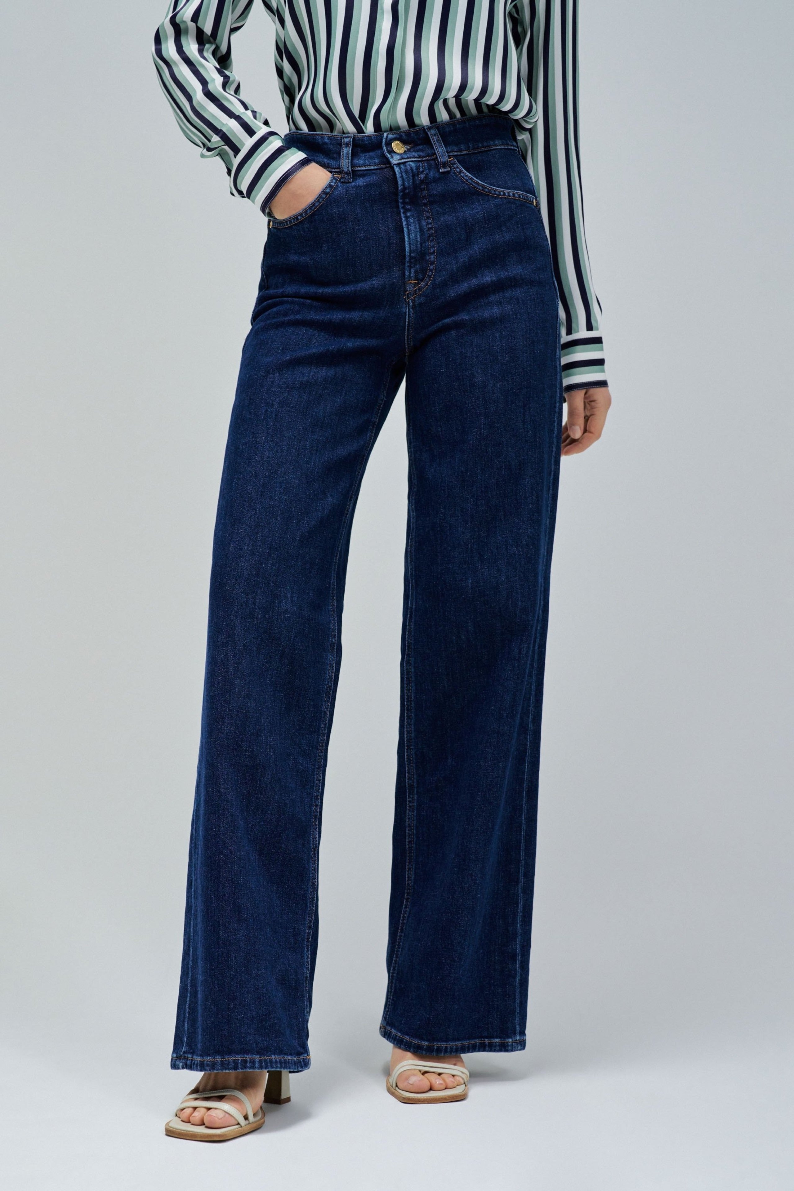 Faith Wide in Medium Wash Jeans Salsa Jeans