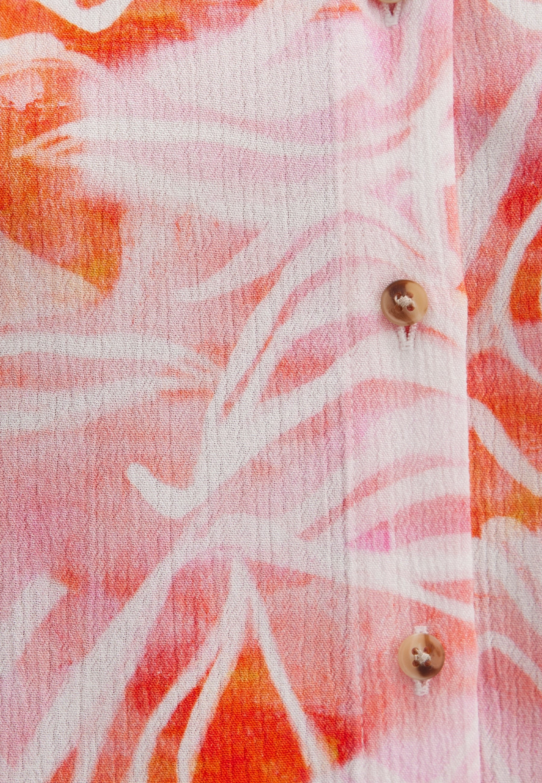 Short Sleeve Shirt in Water Leaf Print