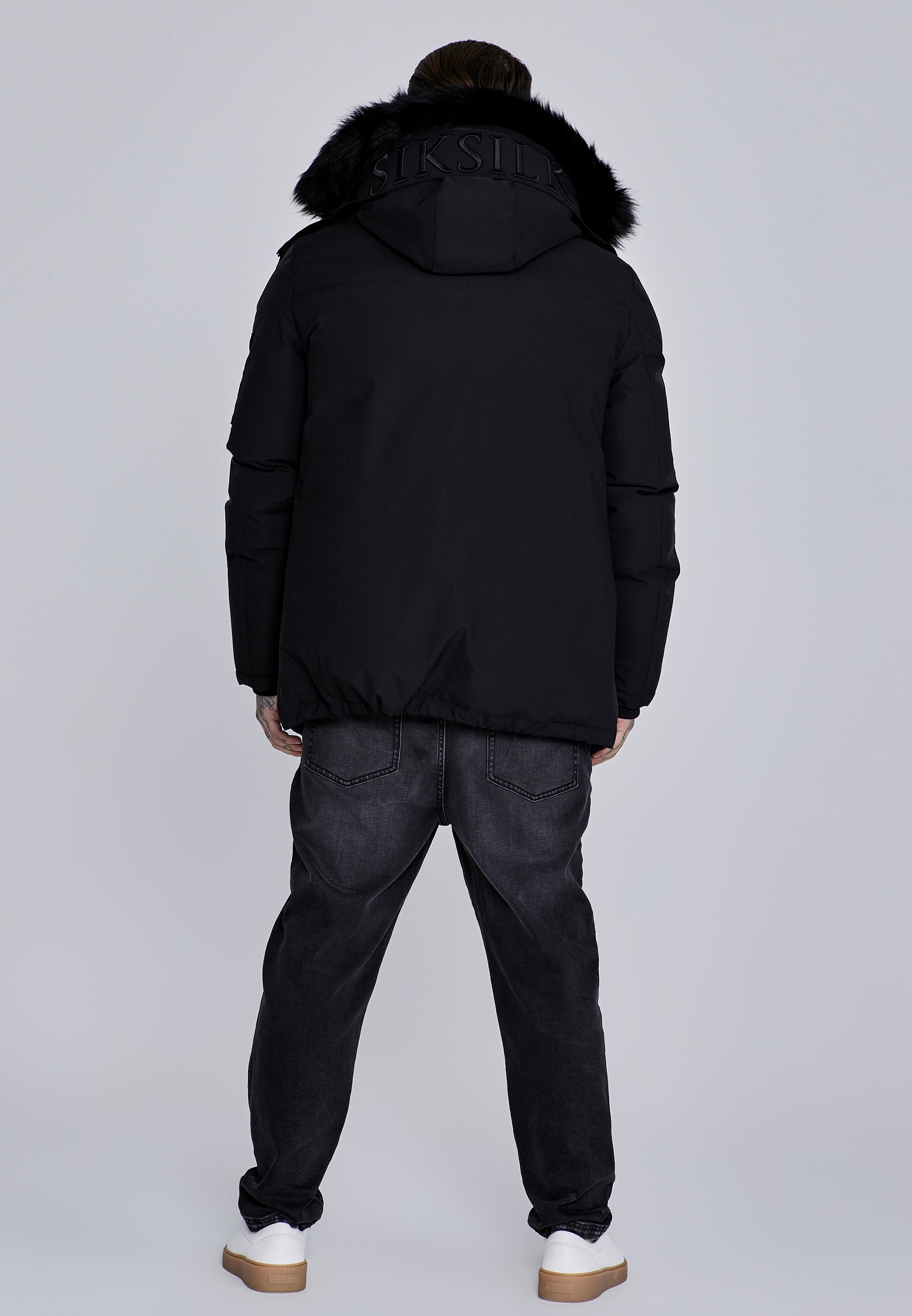 Parka in Black Jacken SikSilk