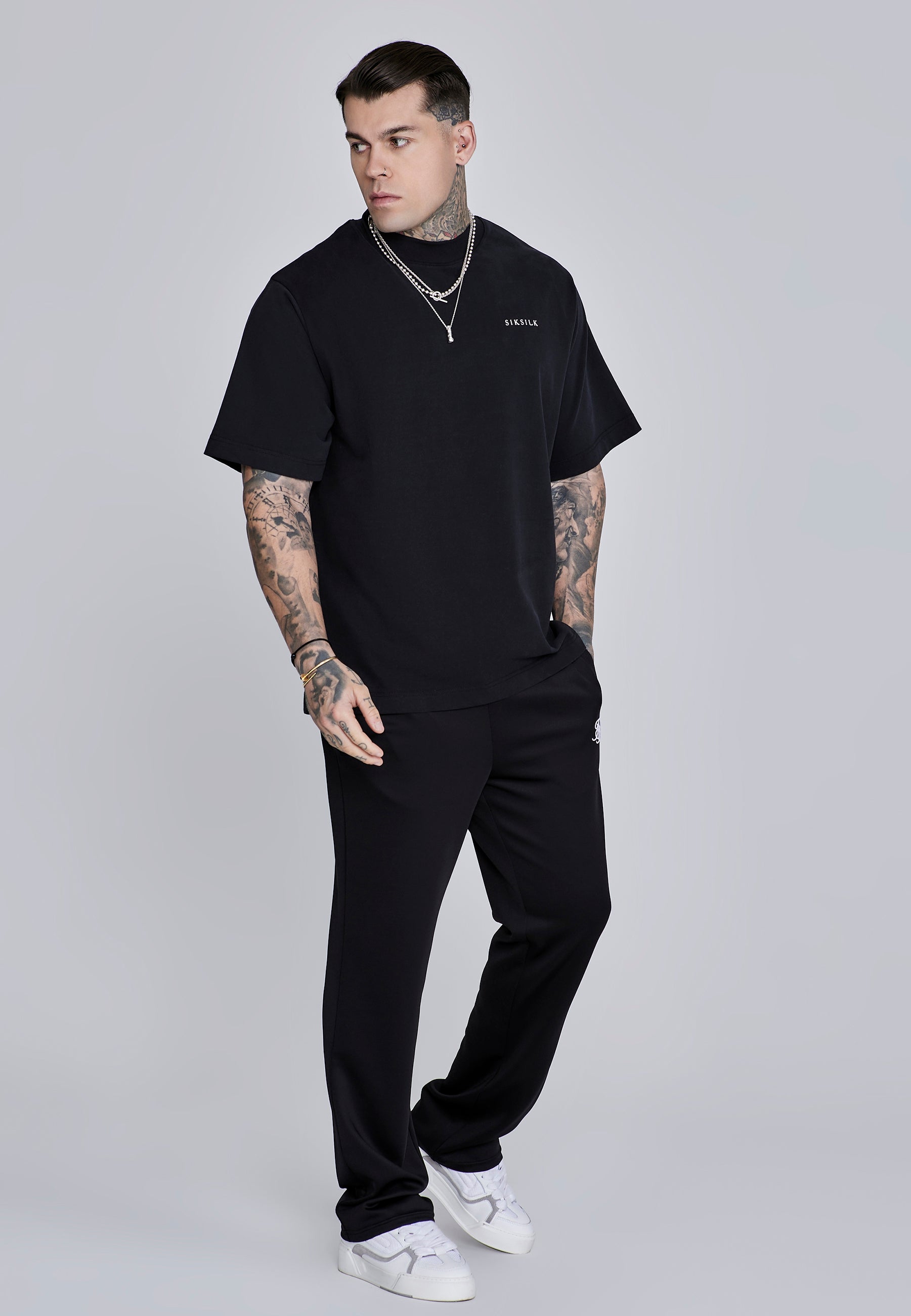 Graphic T-Shirt in Black T-Shirts SikSilk