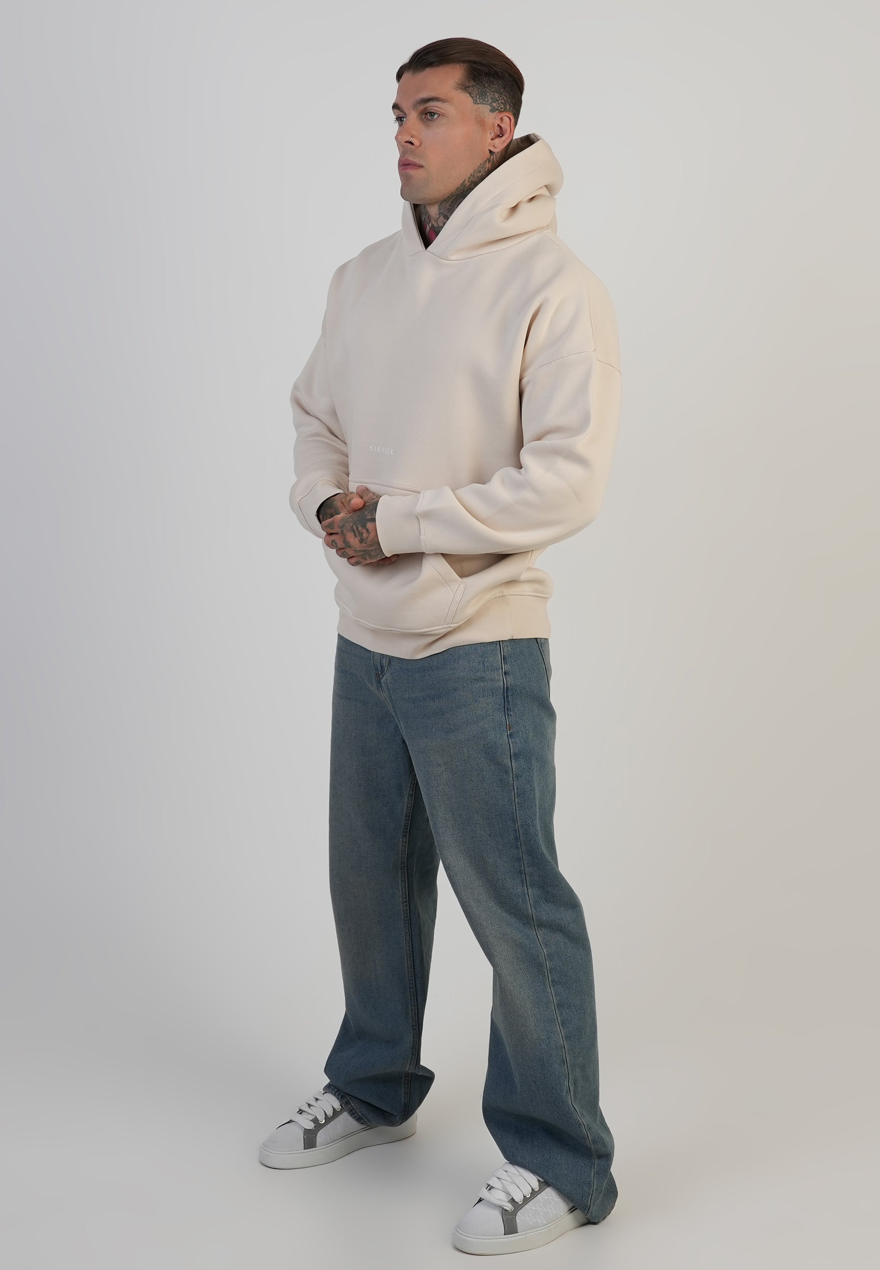 Graphic Hoodie in Ecru Kapuzenpullover SikSilk