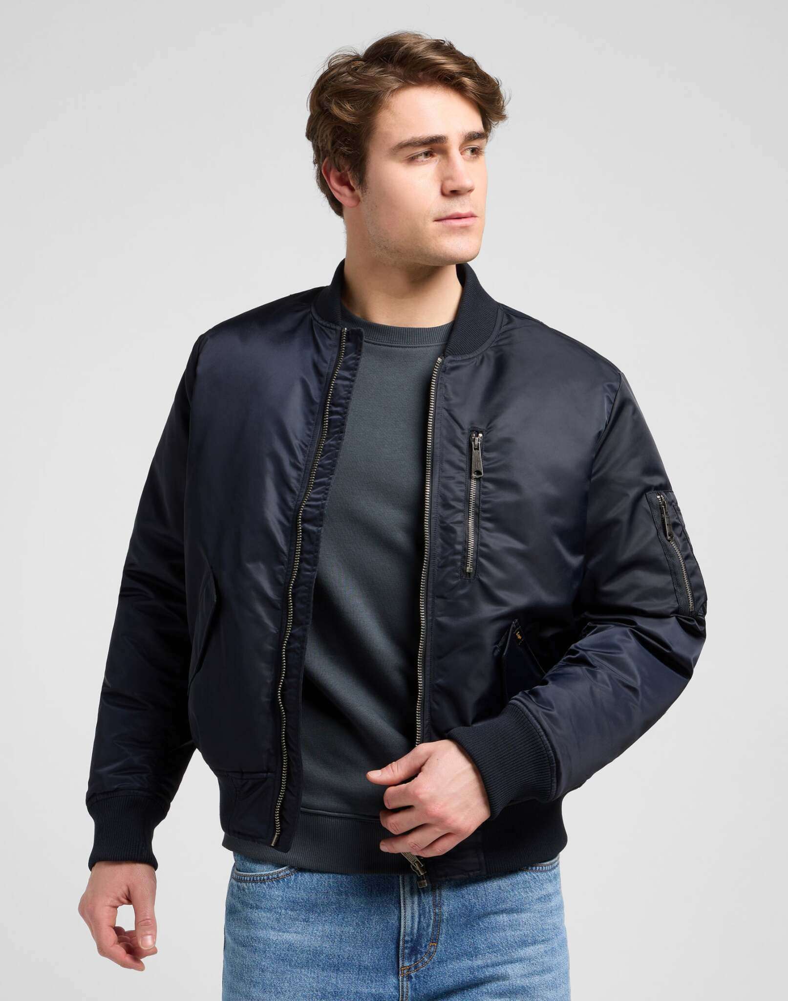 Bomber Jacket in Black Jacken Lee
