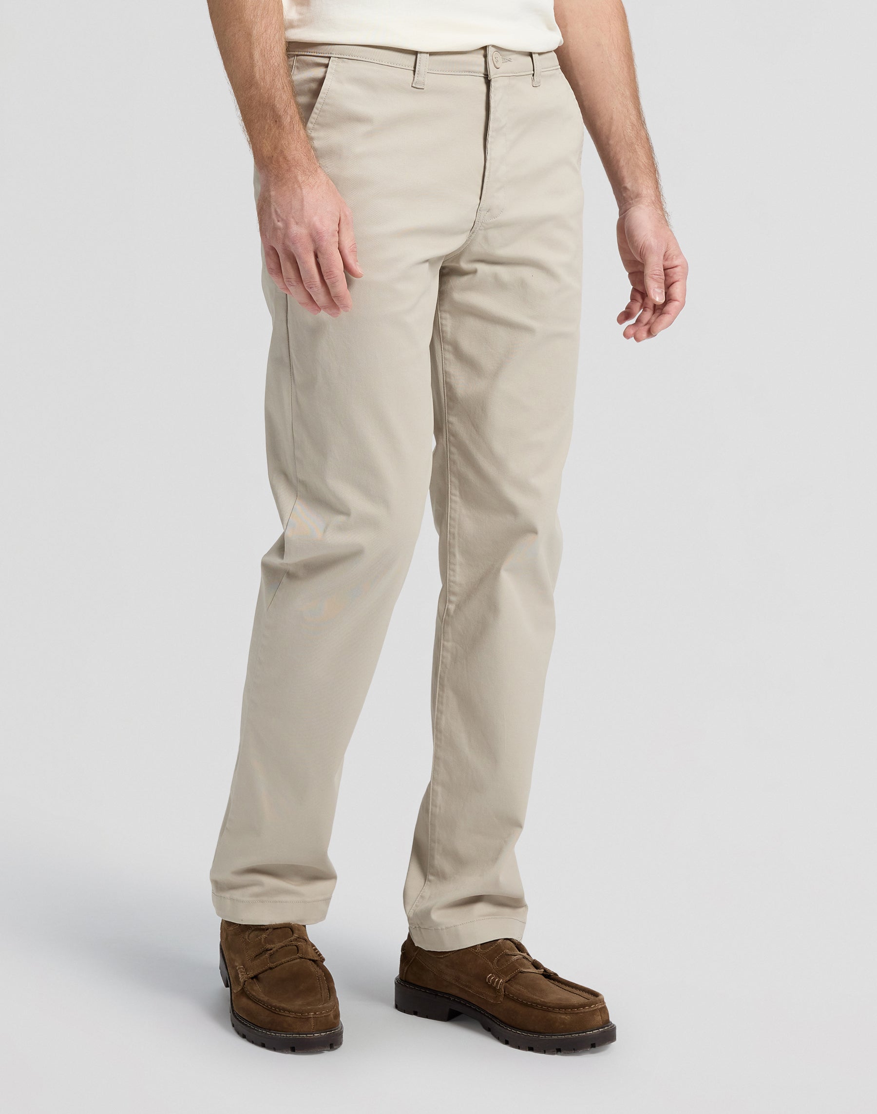 Regular Chino in Cashmere Hosen Lee