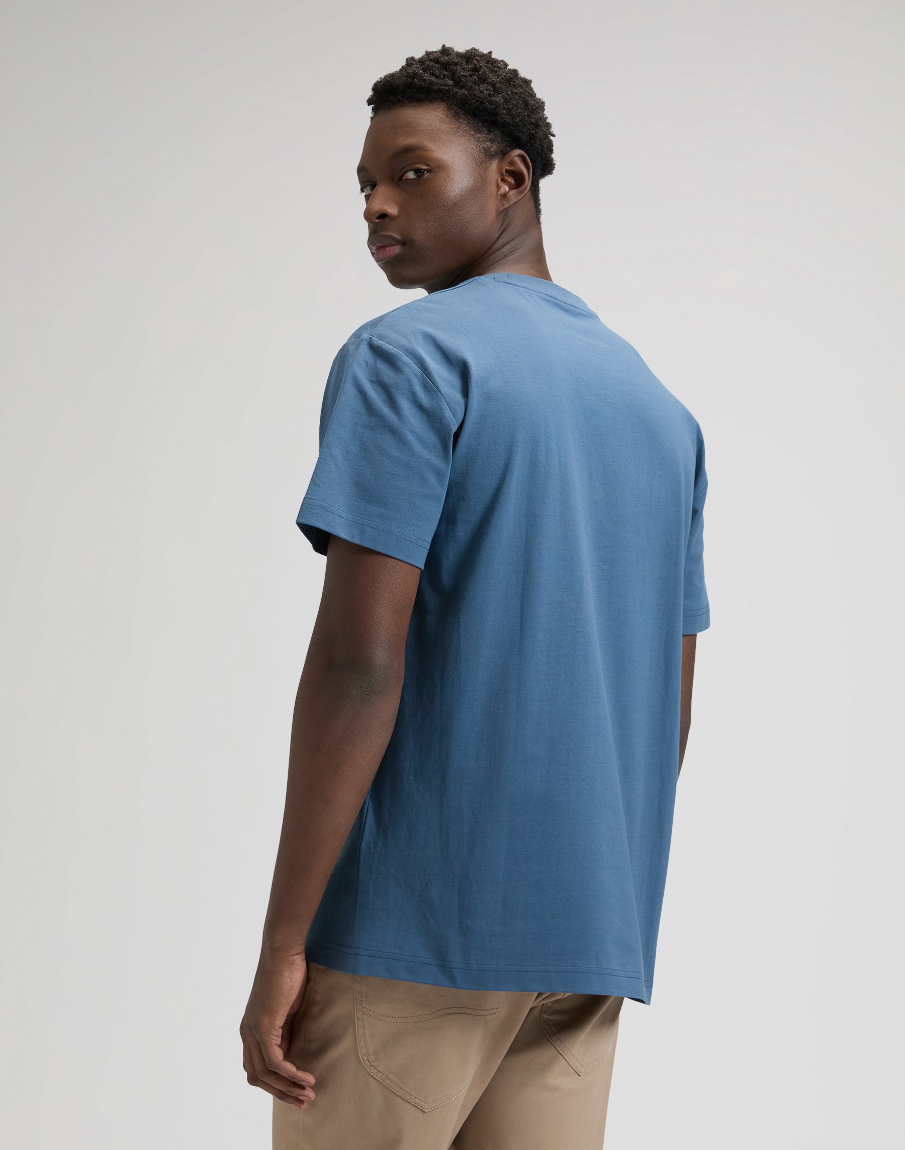 Ss Small Logo Tee in Academy Blue