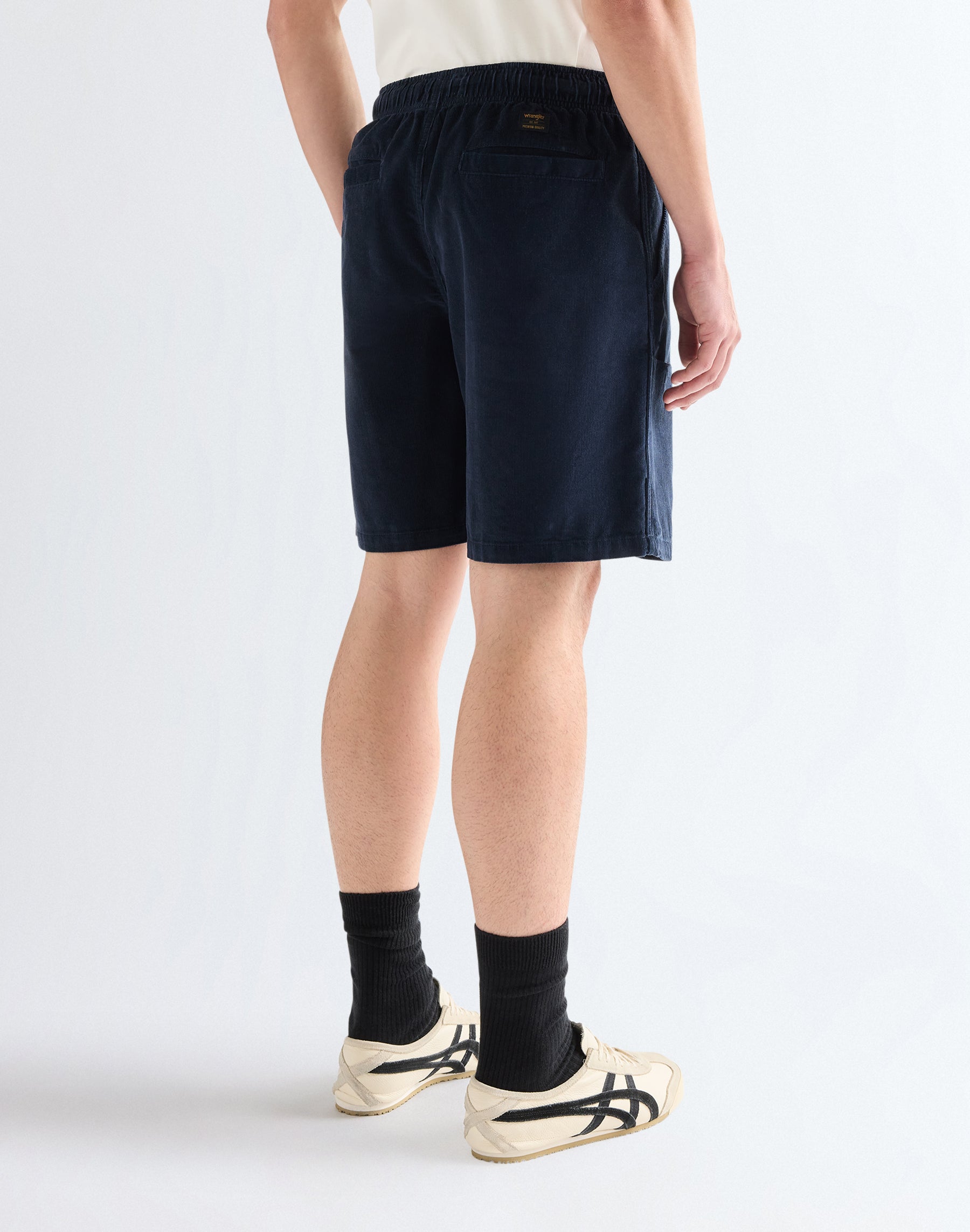 Vinla Shorts in Dark Sapphire Shorts Wrangler