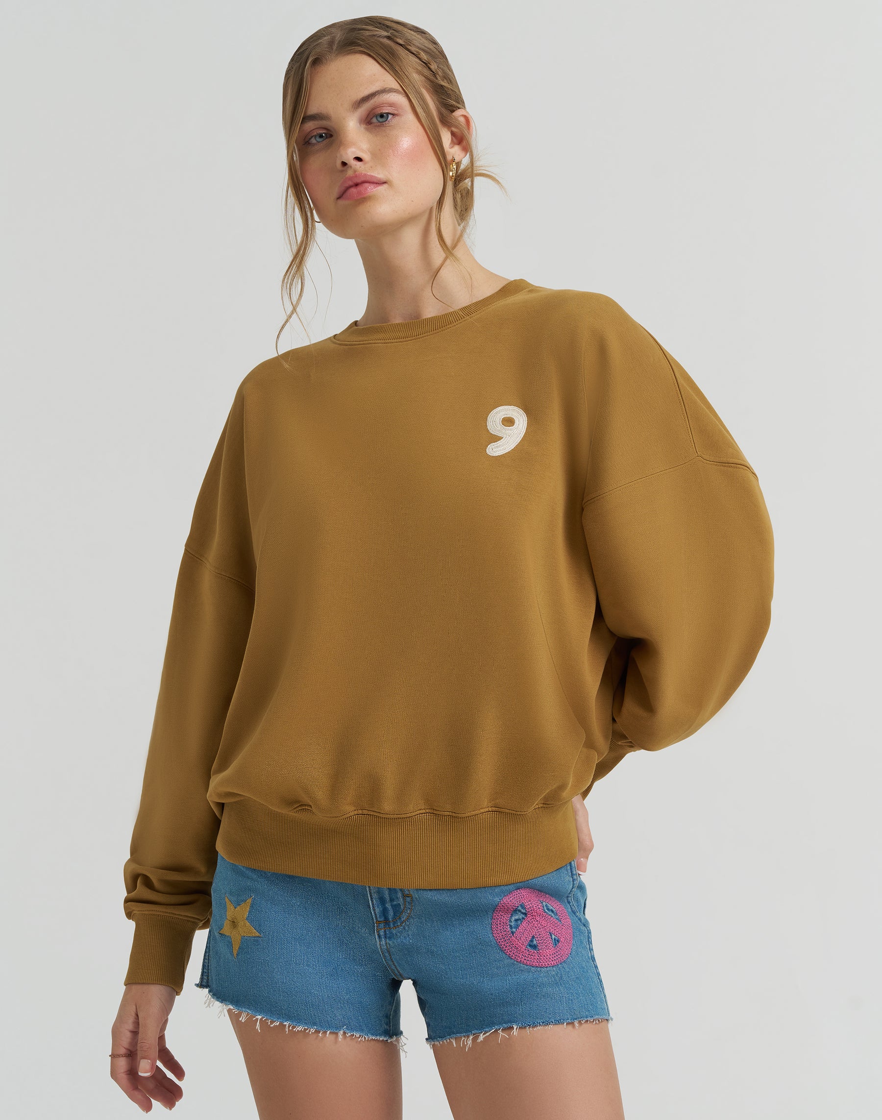 Good Jeans Sweatshirt in Brown