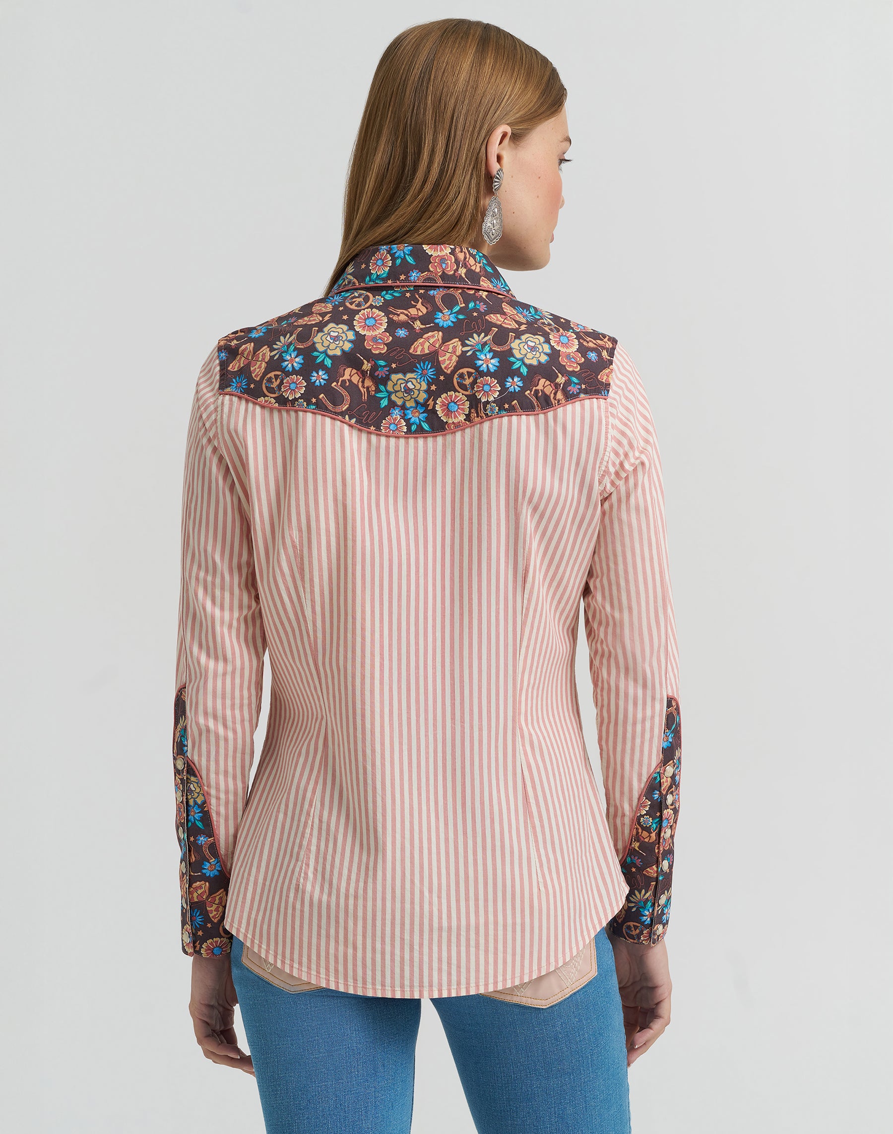 Prarie Print Shirt in Pink Hemden Wrangler
