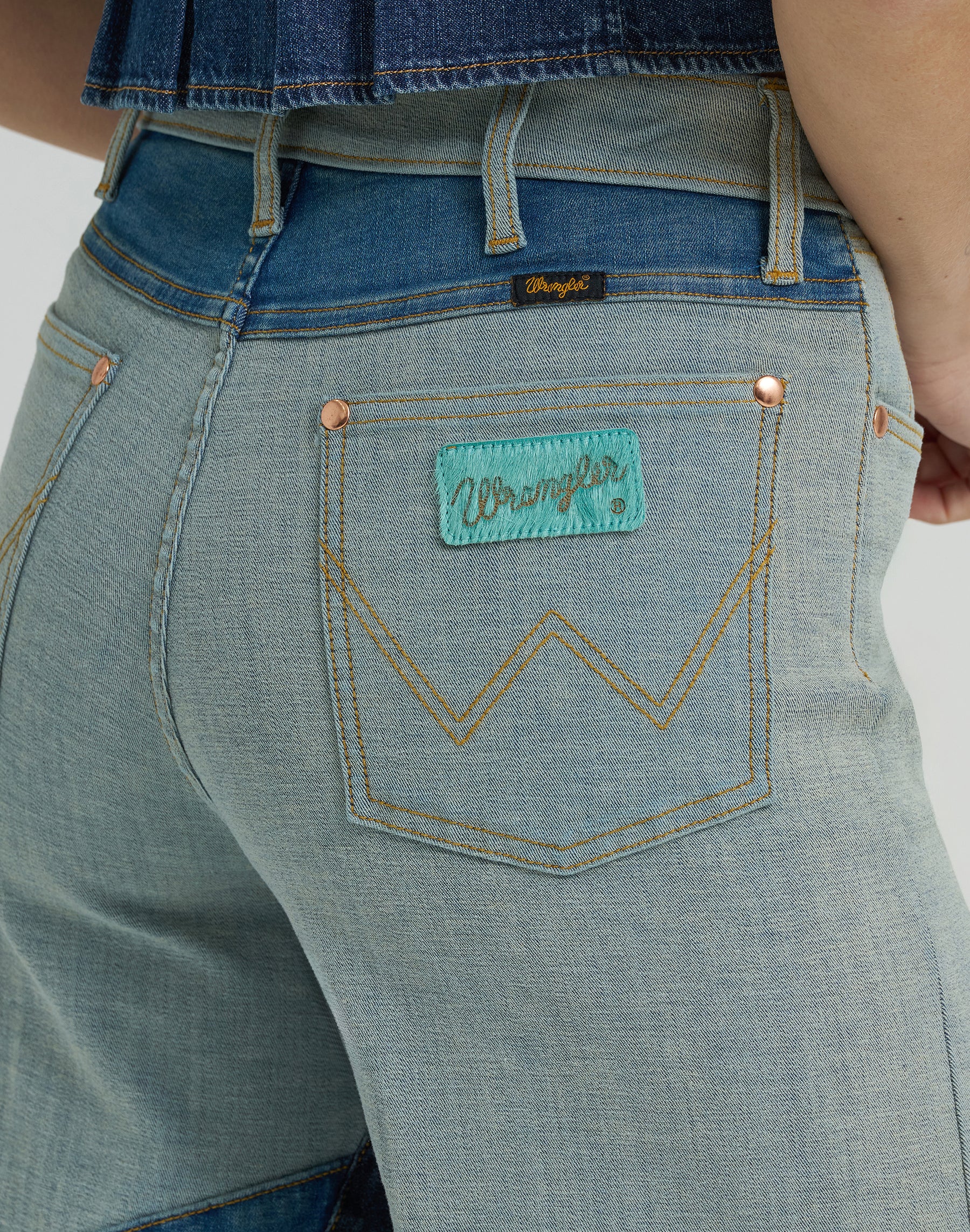 Groovy Wide Leg Jean in Denim Jeans Wrangler