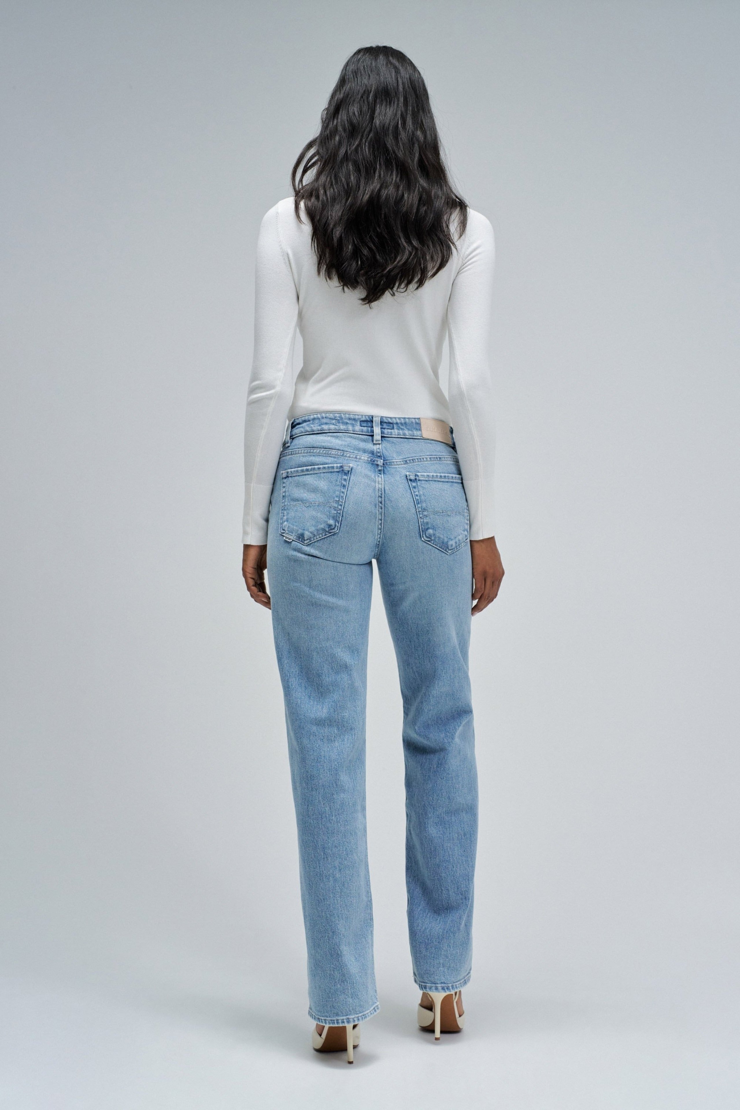 Jeans Low Rise Straight in Medium Light Jeans Salsa Jeans