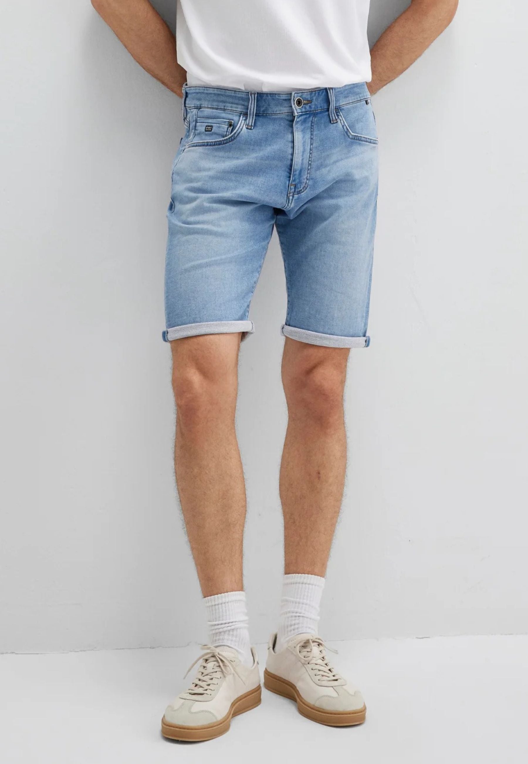 Tim in Lt Vintage Blue Jeansshorts Mavi