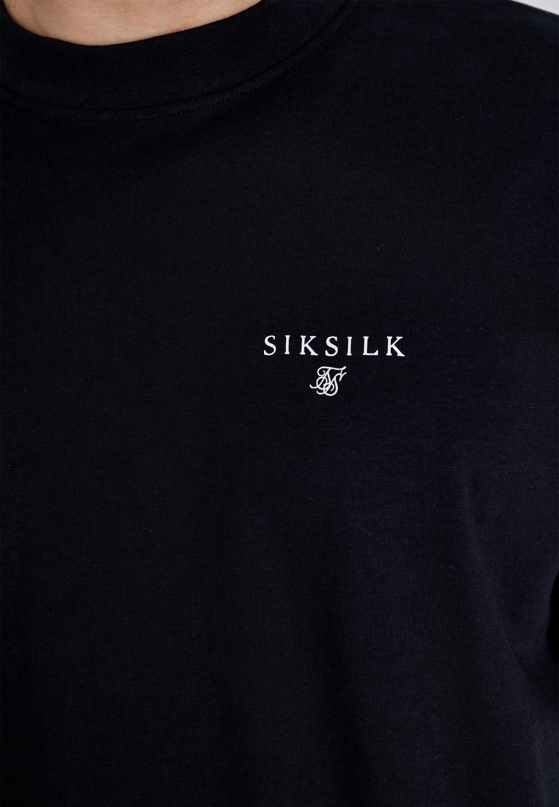 Oversized T-Shirt in Black T-Shirts SikSilk