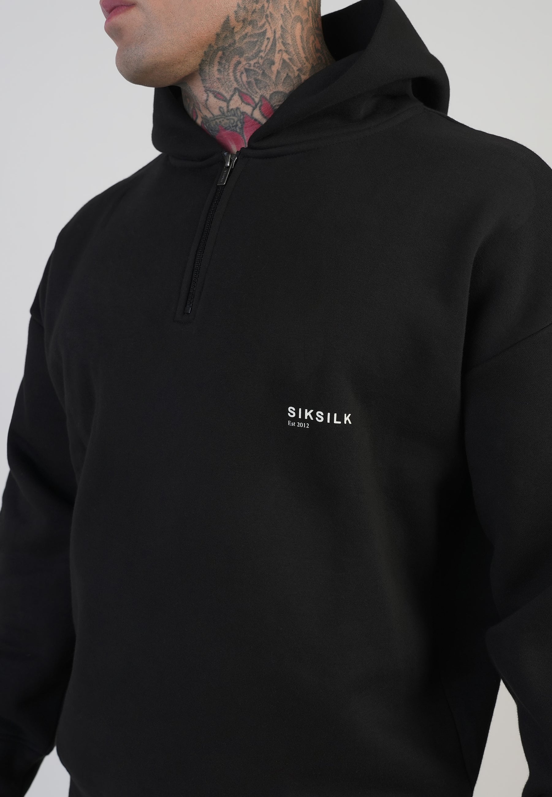 Graphic Hoodie in Black Kapuzenpullover SikSilk