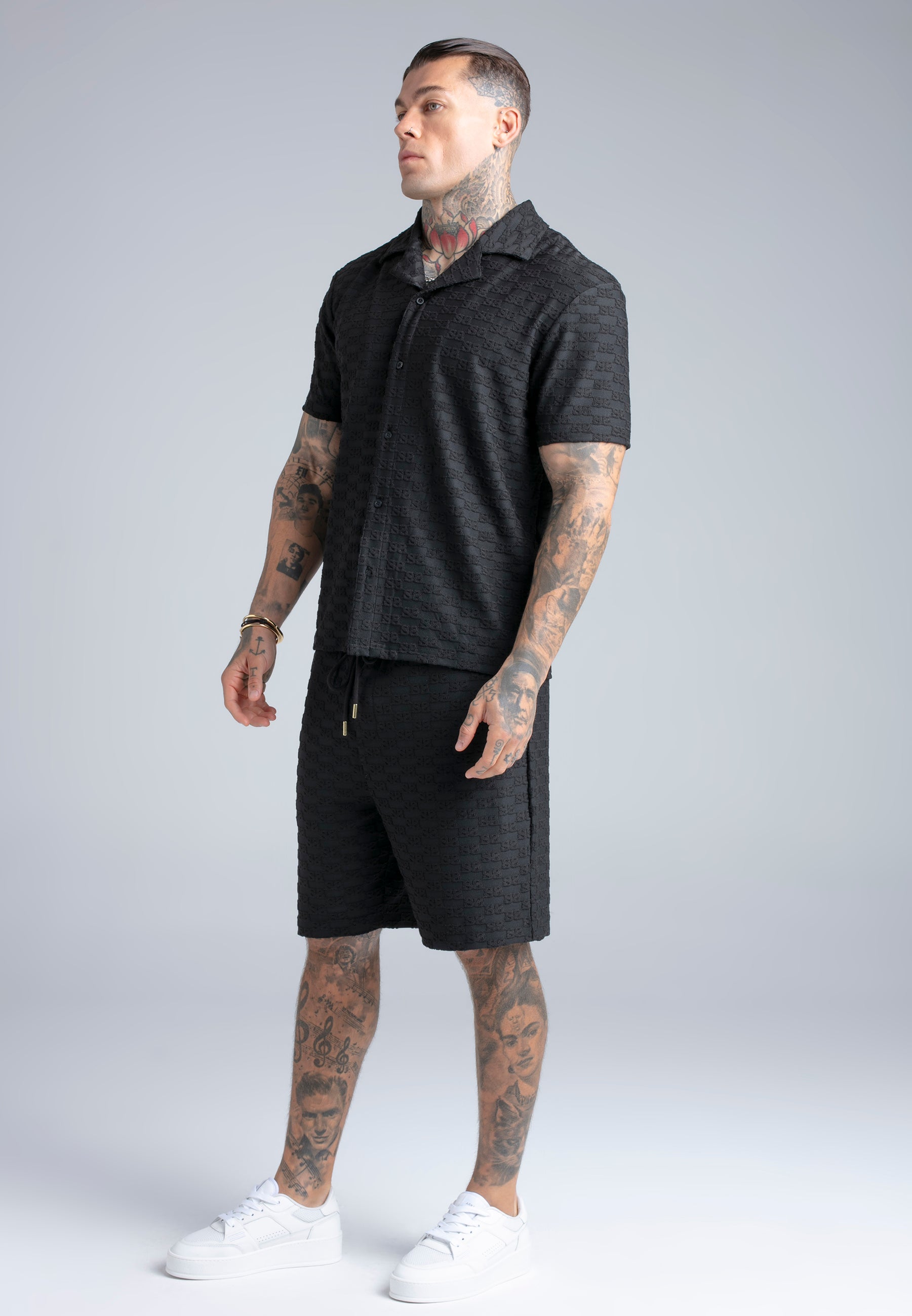Towelling Shirt in Black Hemden SikSilk